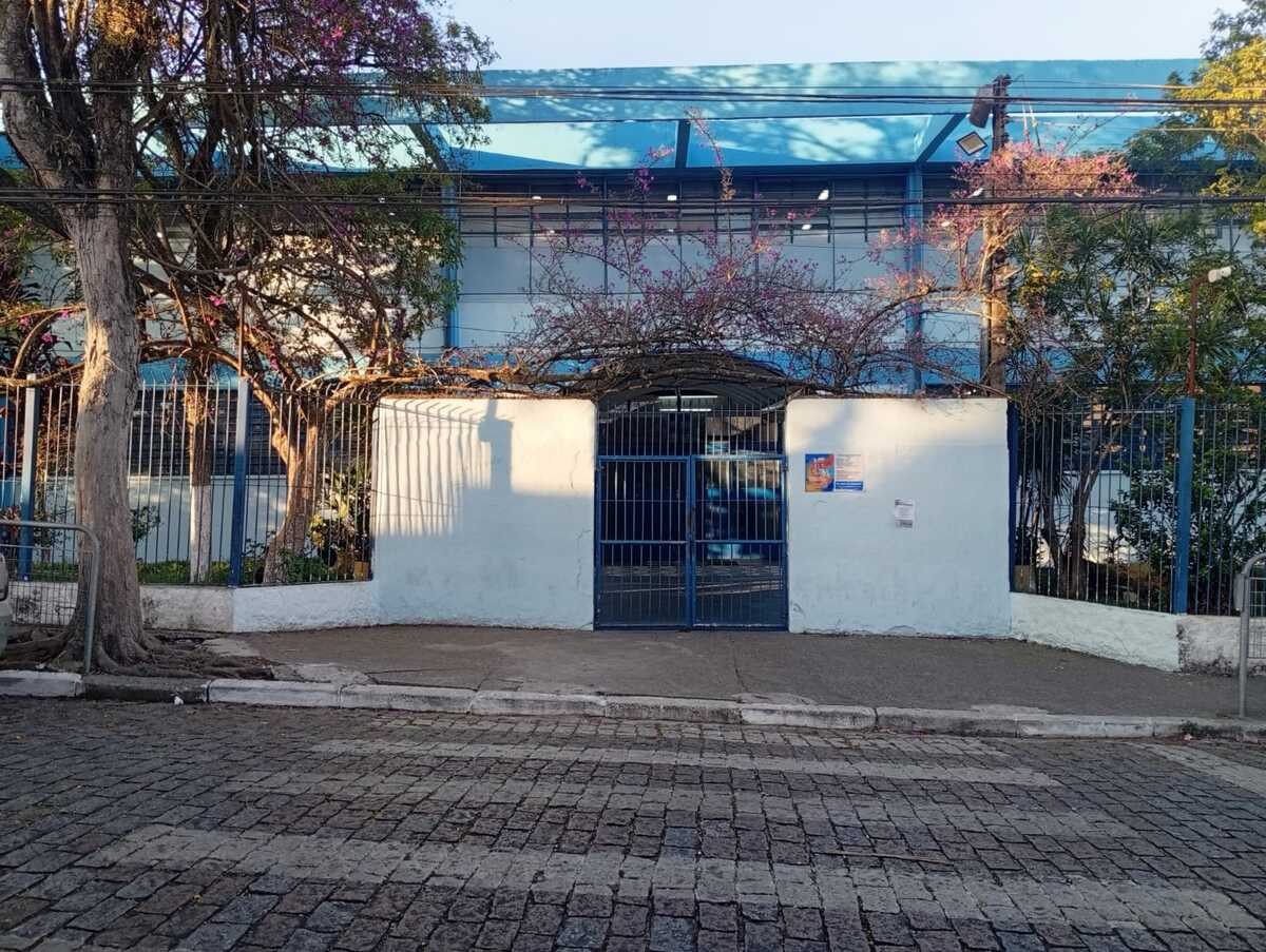 Estudo de transferência da Diretoria de Ensino de Suzano para a Escola Batista Renzi preocupa educadores
