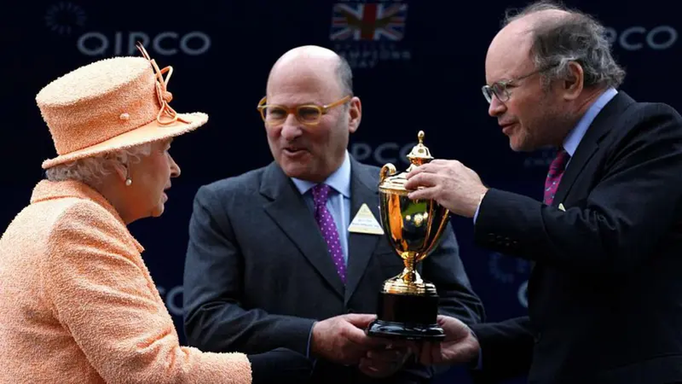 Alain Wertheimer e Gerard Wertheimer herderam riqueza do avô — Foto: Getty Images via BBC