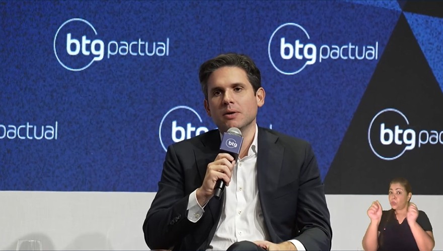 'É momento de tirar da frente todas essas pautas tóxicas', diz Motta um dia após atos contra anistia e PEC da Blindagem