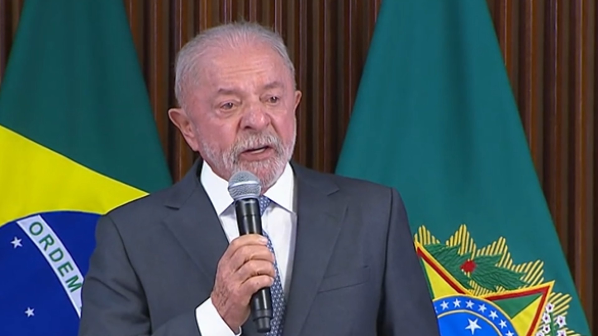 Em meio à nova ameaça tarifária de Trump, Lula participa de reunião com empresários nesta quarta 
