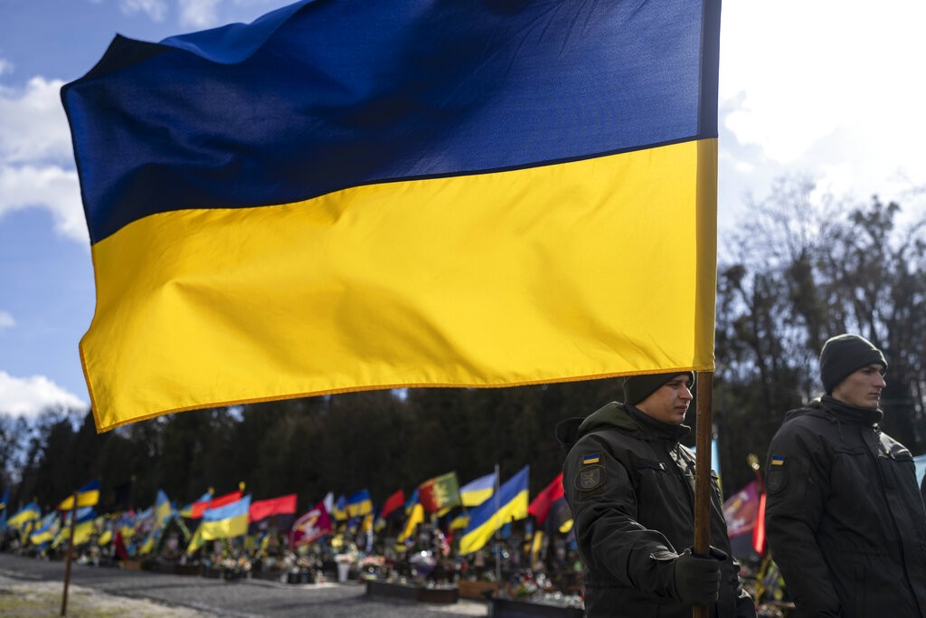 A resistência ucraniana e a pressão contra a Rússia - O Assunto #1585