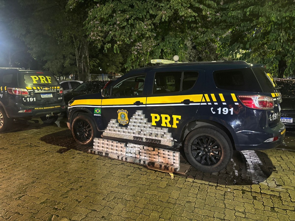 10 mil munições de fuzil são apreendidas pela PRF na Via Dutra, em Resende