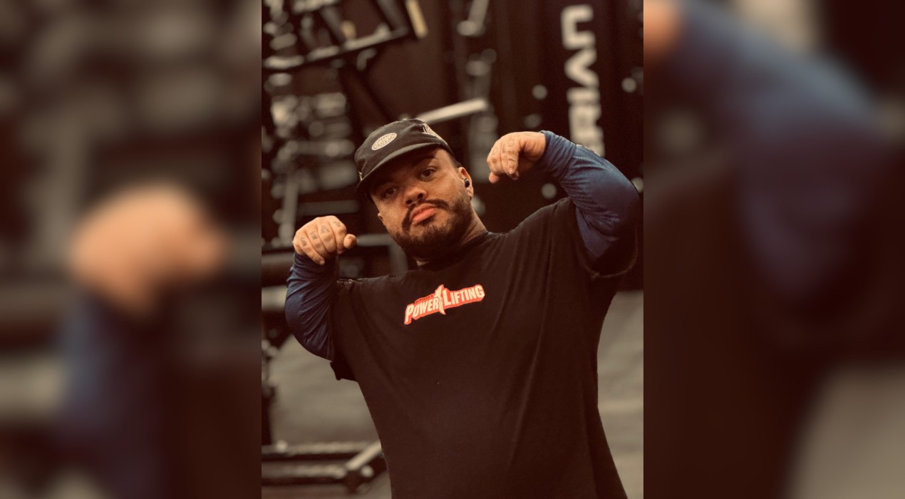 Conhecido como 'Grande Anão', atleta com nanismo vira sucesso fitness na web e planeja competir no fisiculturismo