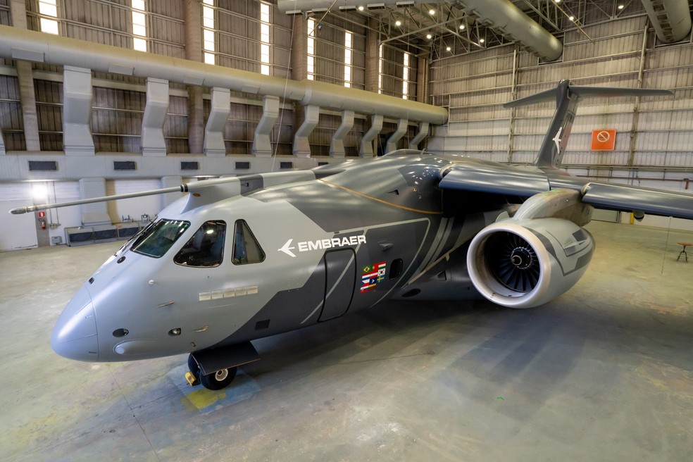 Embraer divulga nova identidade visual do KC-390 Millennium — Foto: Claudio Capucho
