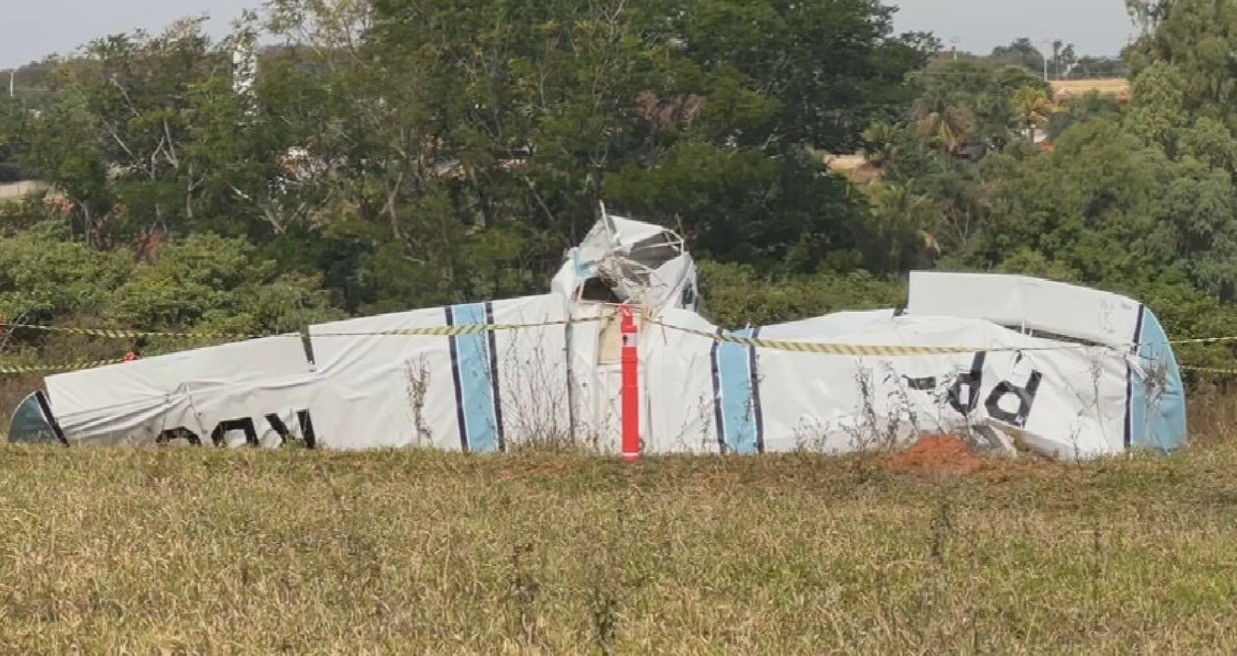 Aeronave cai minutos após decolar em Rio Preto