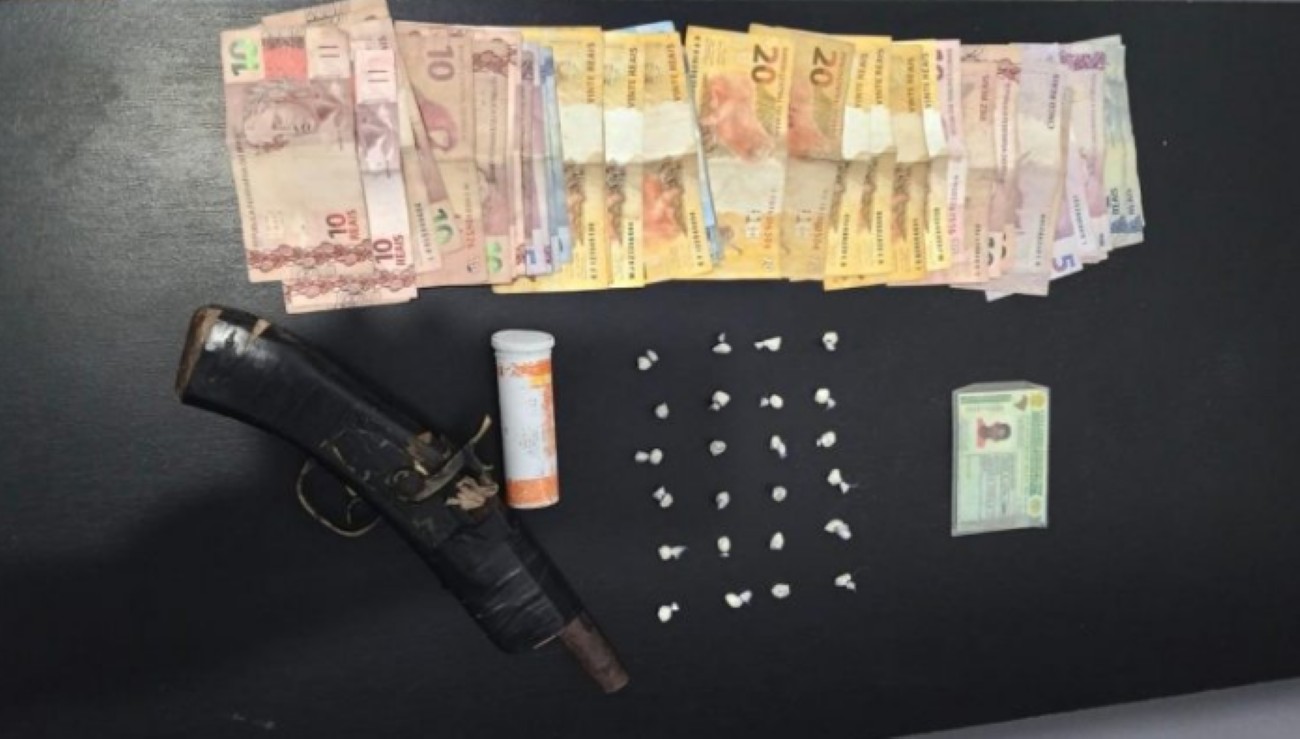 Homem é preso por tráfico de drogas e posse de arma de fogo em Pindaré Mirim