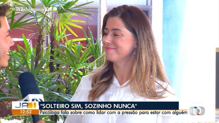 Especialista explica como lidar com pressão para estar em um relacionamento