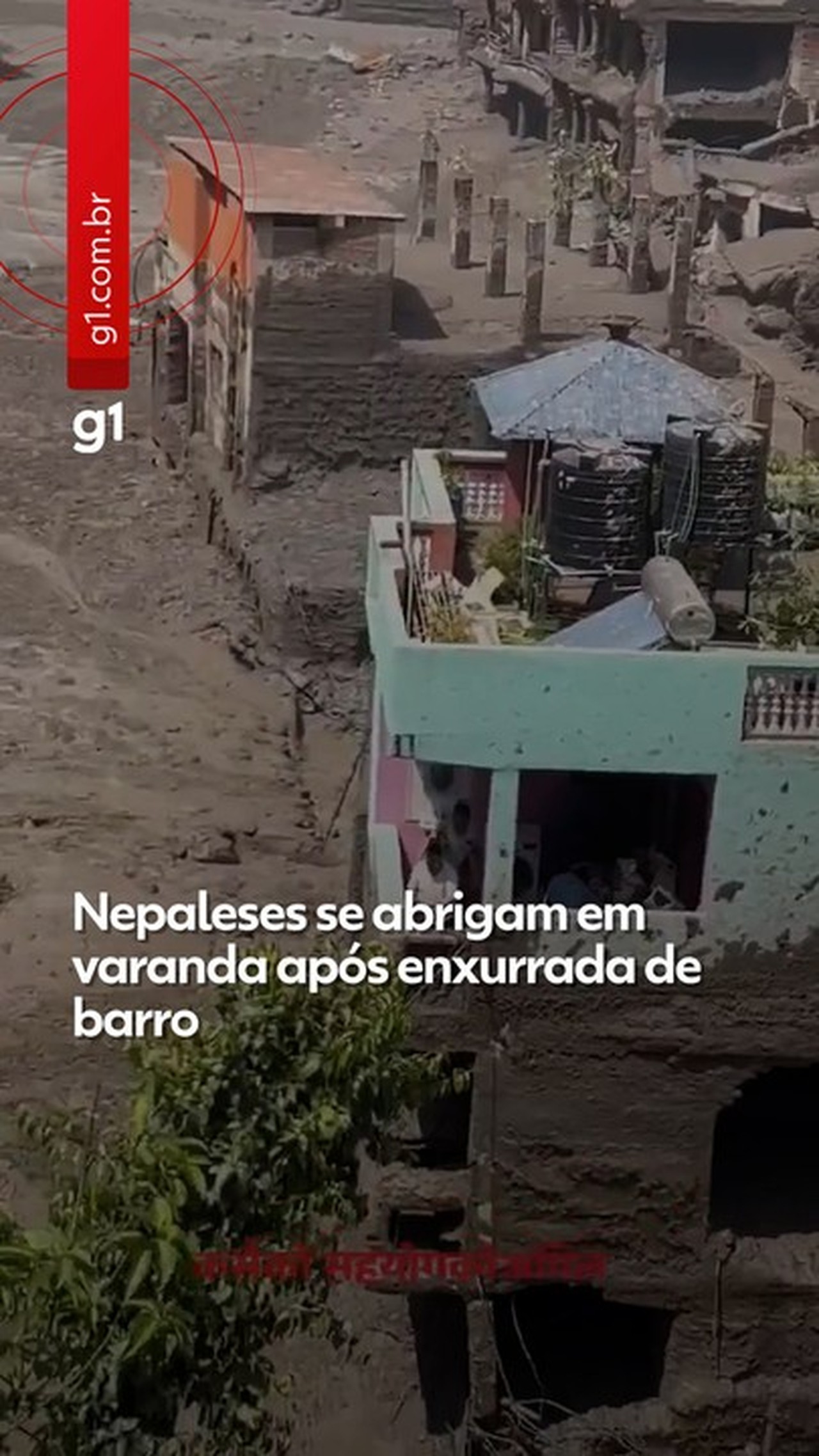 Avalanche no Nepal: VÍDEO mostra família ilhada em casa cercada pela enchente