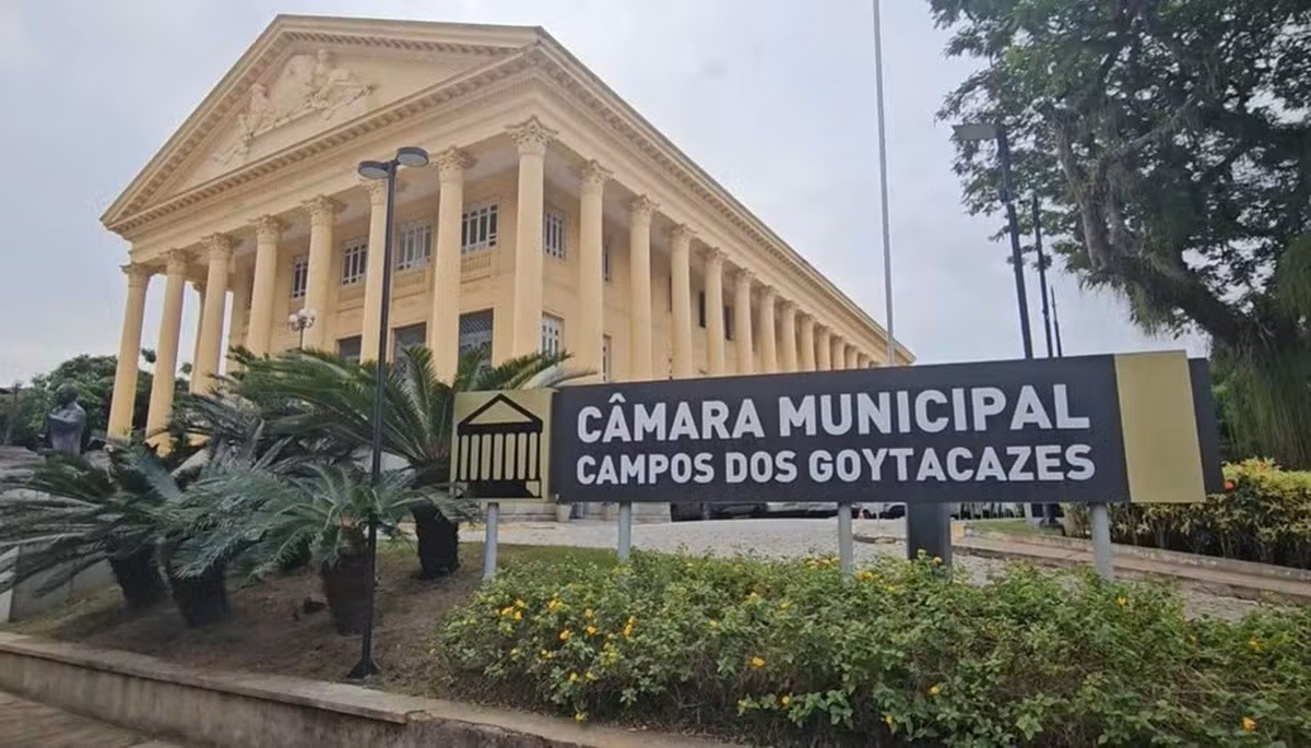 Campos e São João da Barra aprovam orçamento para 2026; educação e saúde concentram maior parte dos recursos 