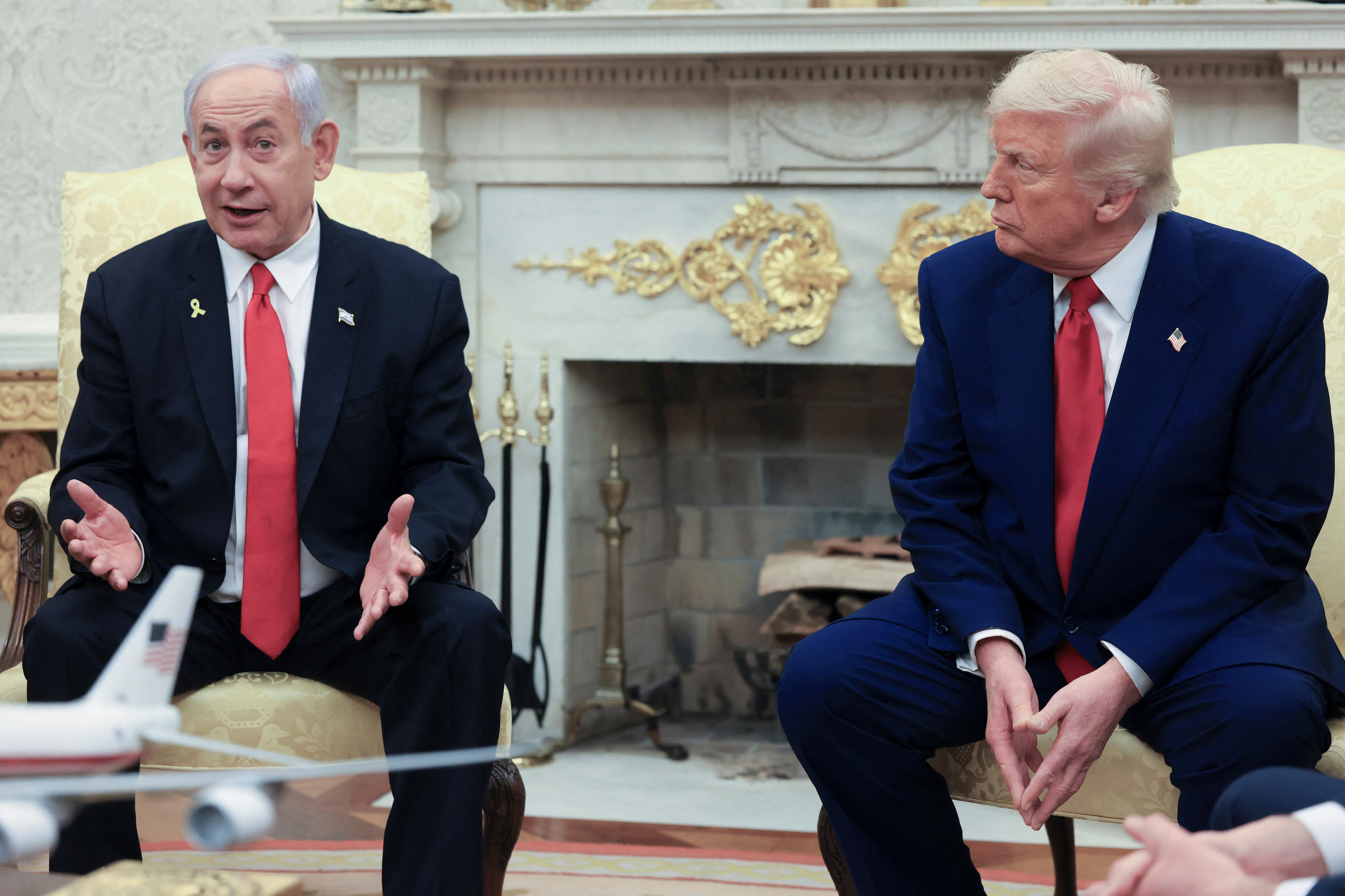 Netanyahu se reúne com Trump nesta segunda em meio a isolamento crescente de Israel