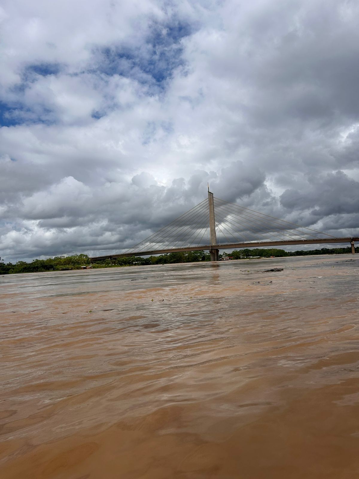 Mais de mil famílias são afetadas pela 4ª cheia do Rio Juruá no Acre em 2026