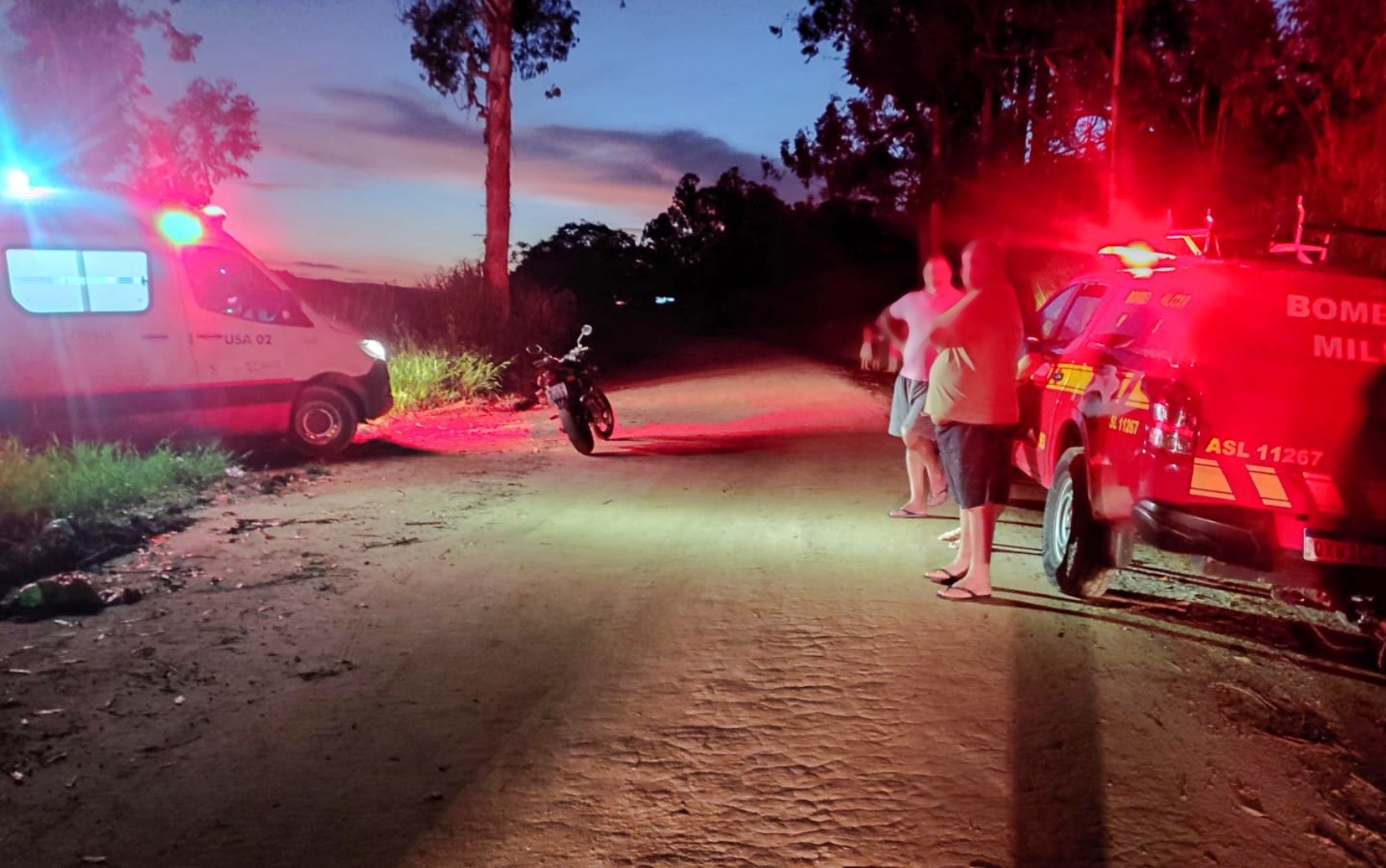 Homem morre e outro é socorrido após afogamento no Lago de Furnas, em Areado, MG