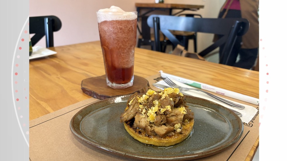 Polenta com carne na lata e chá gelado são opções na cafeteria da Valéria Falchetto, em Vila Velha, Espírito Santo — Foto: Ana Elisa Bassi