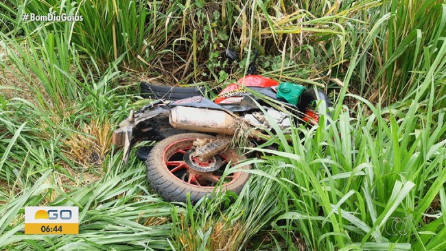Motociclista morre na BR-452 aps bater em carro
