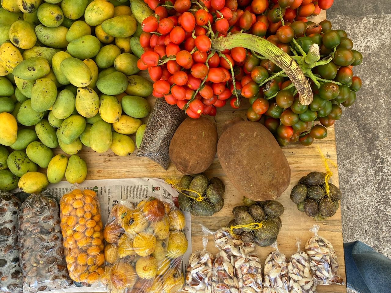 Como feirantes do Ver-o-Peso driblam baixa de safras para manter preços equilibrados aos clientes e turistas em Belém
