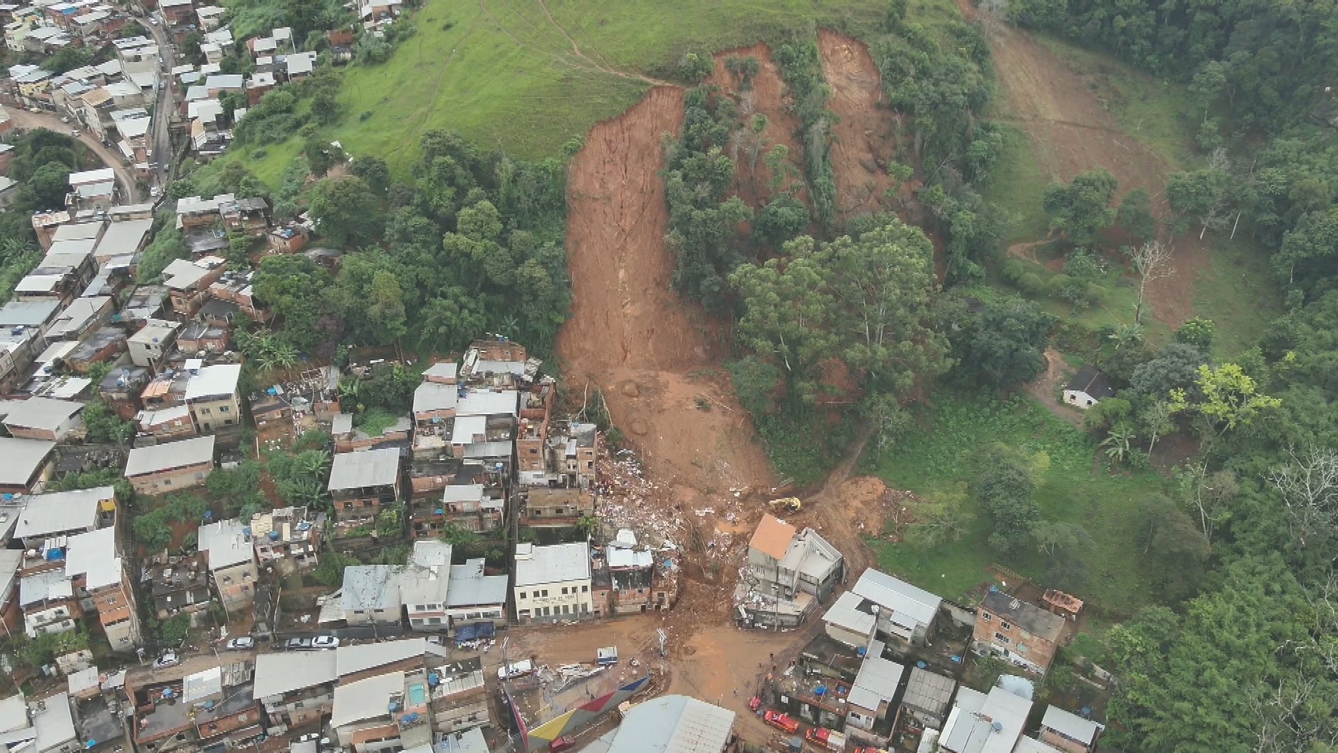 Tragédia vista de cima: fotos mostram destruição causada pelas chuvas na Zona da Mata