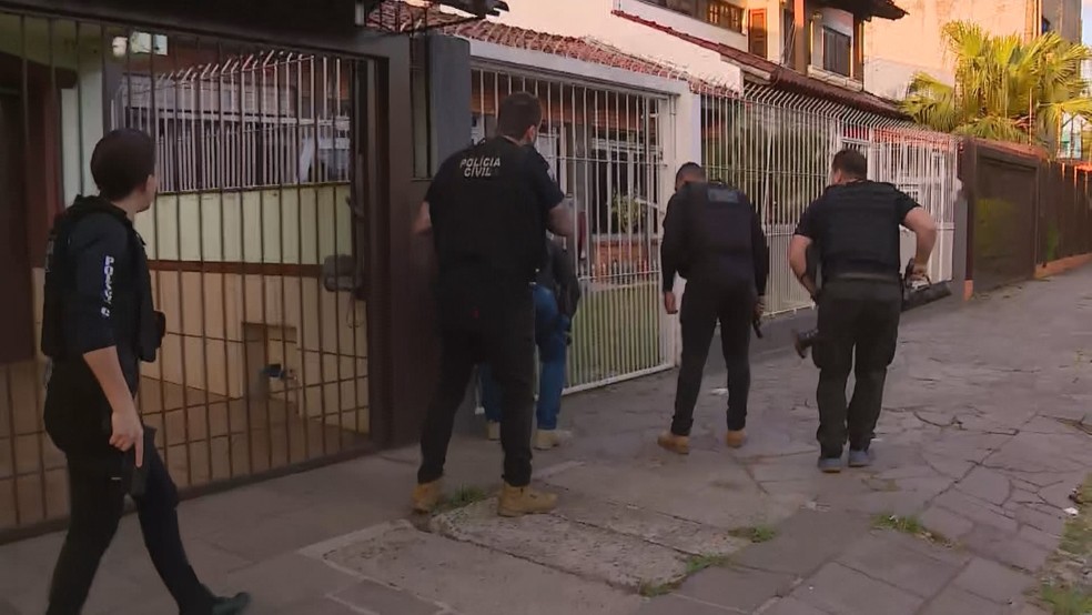 Polícia fez operação contra suspeitos do golpe dos nudes em cidades do RS — Foto: Polícia Civil/Divulgação
