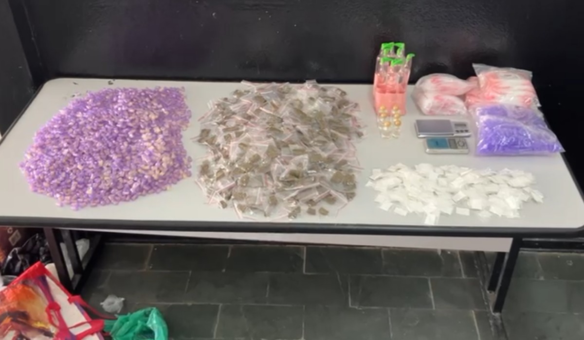 Crack, cocaína e maconha: dupla é presa com 2,4 mil porções de drogas em Campinas