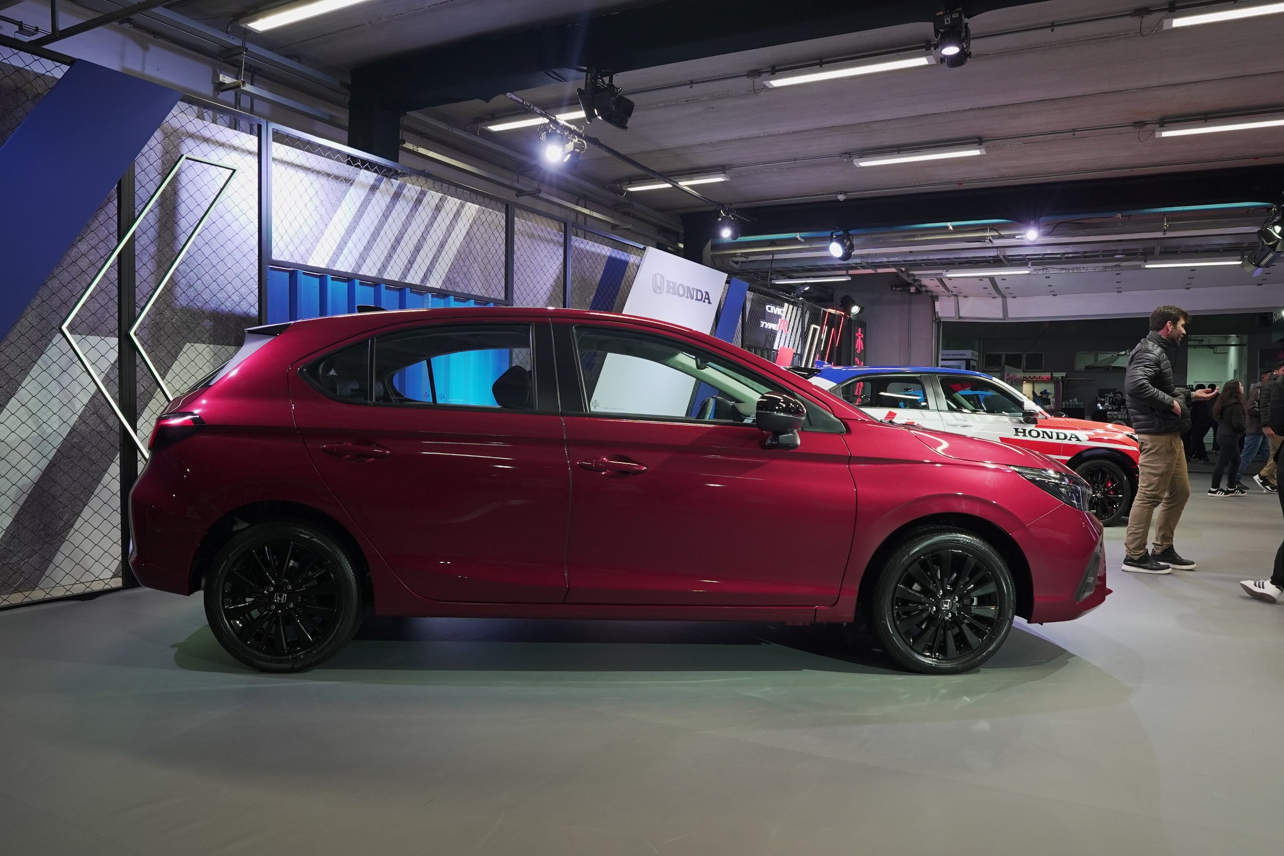 Honda New City Hatchback Touring Sport — Foto: Luiz Franco/g1