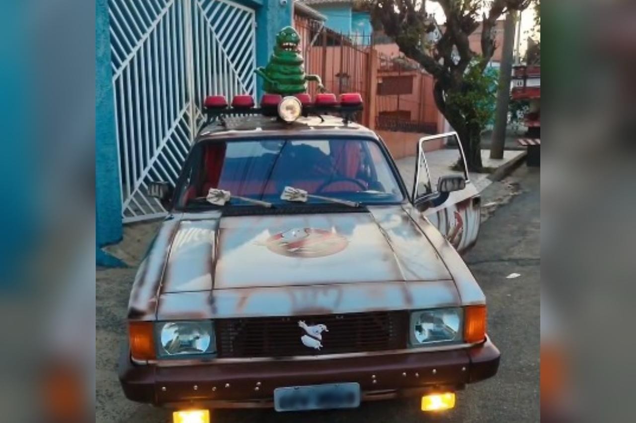 Investimento de R$ 50 mil e meses de preparação: carro inspirado nos 'Caça-Fantasmas' faz sucesso nas ruas do interior de SP