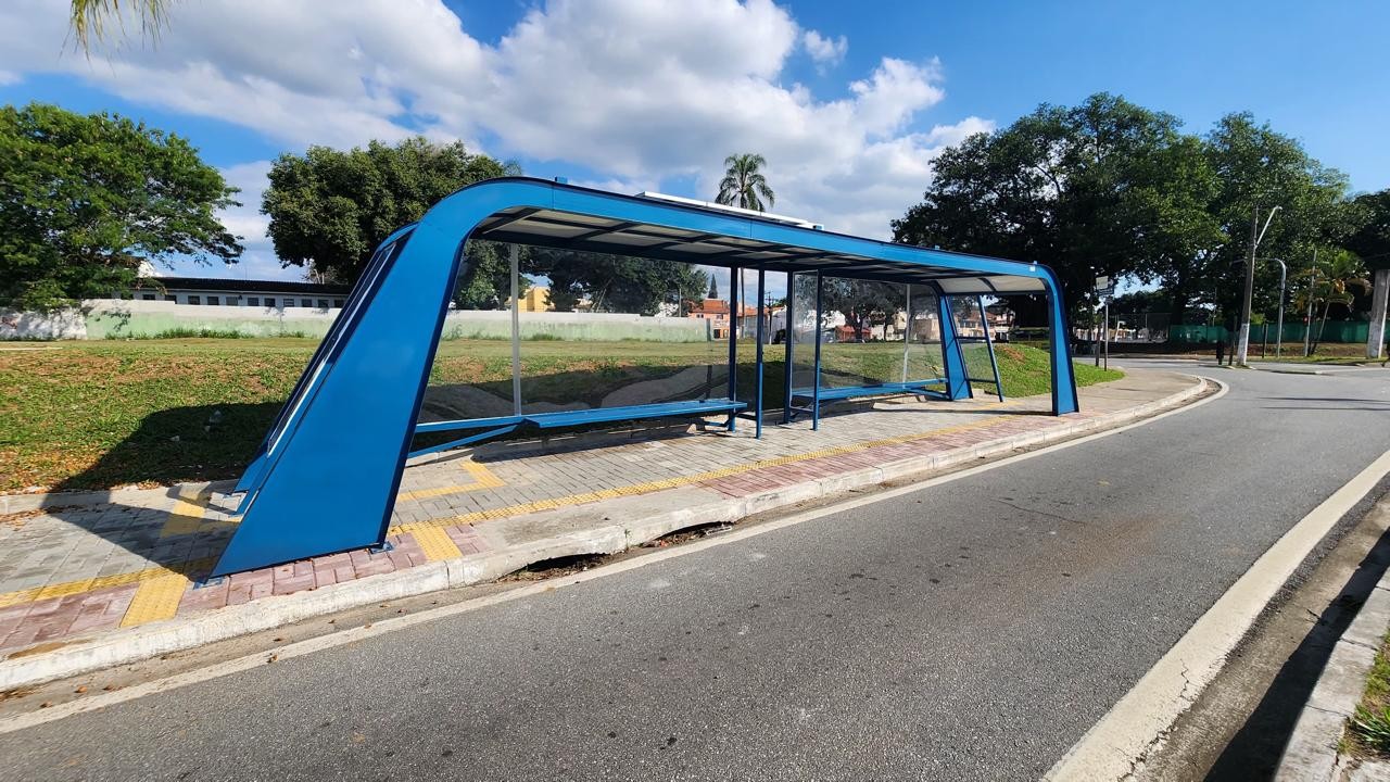 Passageiros reclamam sobre falta de informações na nova estação de conexão de ônibus em Taubaté; entenda as mudanças