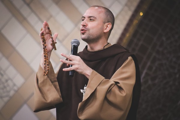 Frei Gilson — Foto: Bruna Marinho/Comunidade Canção Nova