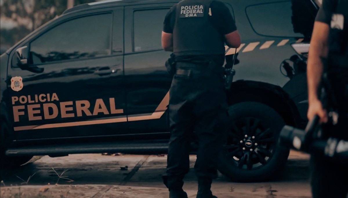 PF investiga armazenamento de material de abuso sexual infantil e faz operação em Teresópolis