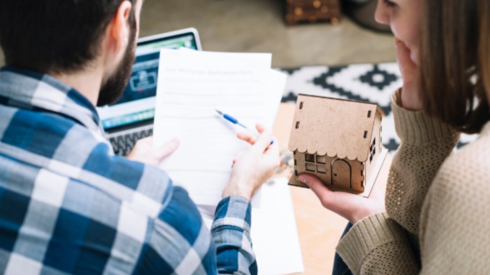 Fiança Locatícia e o Mercado de Luxo: A Garantia que Oferece Discrição e Eﬁciência