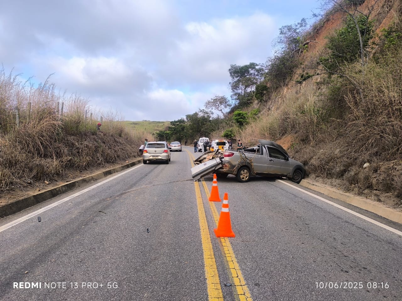Homem morre em acidente na MGC-381, entre Governador Valadares e Divino das Laranjeiras