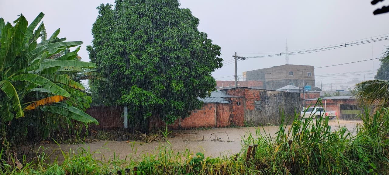 Rio Branco chove o equivalente a oito dias e Rio Acre sobe mais de 2 metros em 24 horas