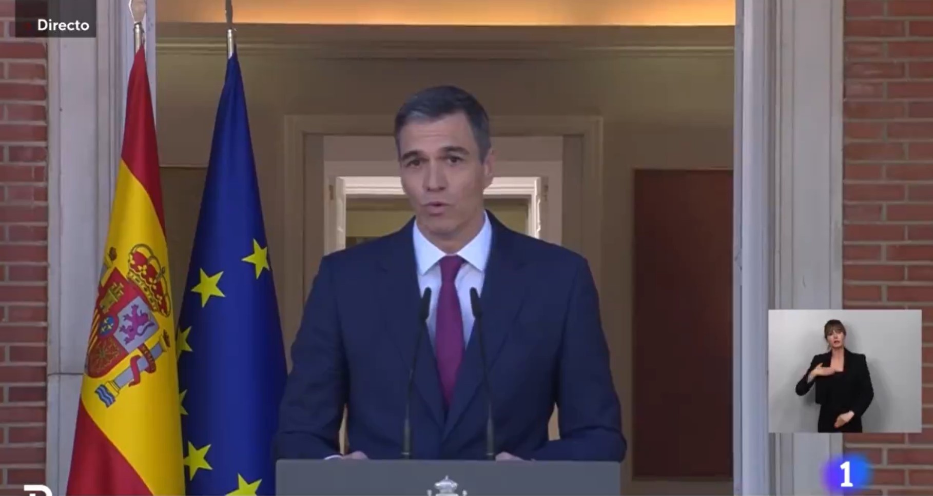 Pedro Sánchez anuncia que permanecerá no cargo de primeiro-ministro da Espanha