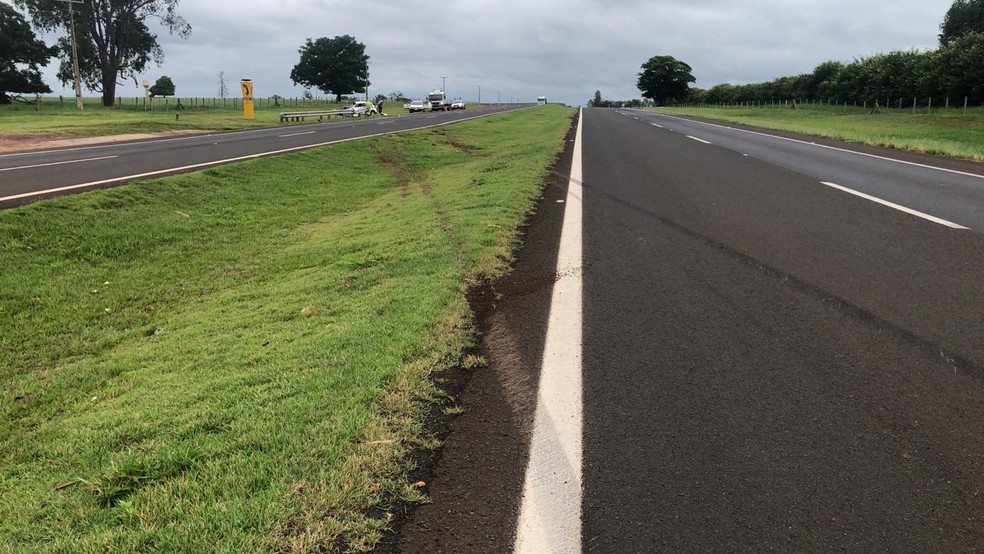 Ocorrência foi registrada na Rodovia Raposo Tavares (SP-270), em Rancharia (SP) — Foto: Polícia Rodoviária