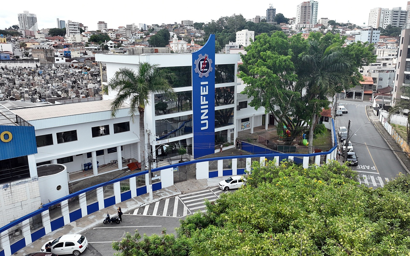 Unifei inaugura campus em Pouso Alegre com foco em carreiras tecnológicas