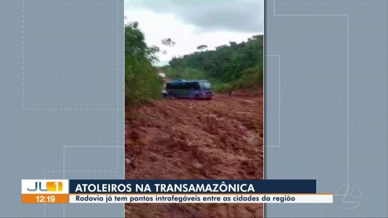 Transamazônica: trecho de 160 km  da rodovia está intrafegável e lamaçal deixa motoristas em risco na via