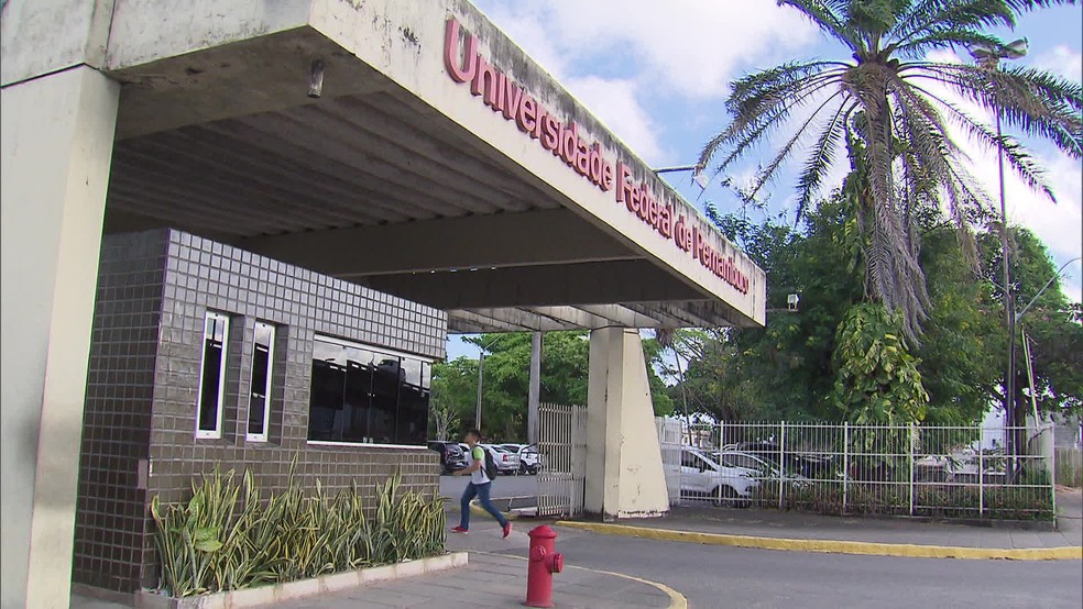 Reitoria da Universidade Federal de Pernambuco (UFPE) fica no bairro da Cidade Universitária, na Zona Oeste do Recife — Foto: Reprodução/TV Globo