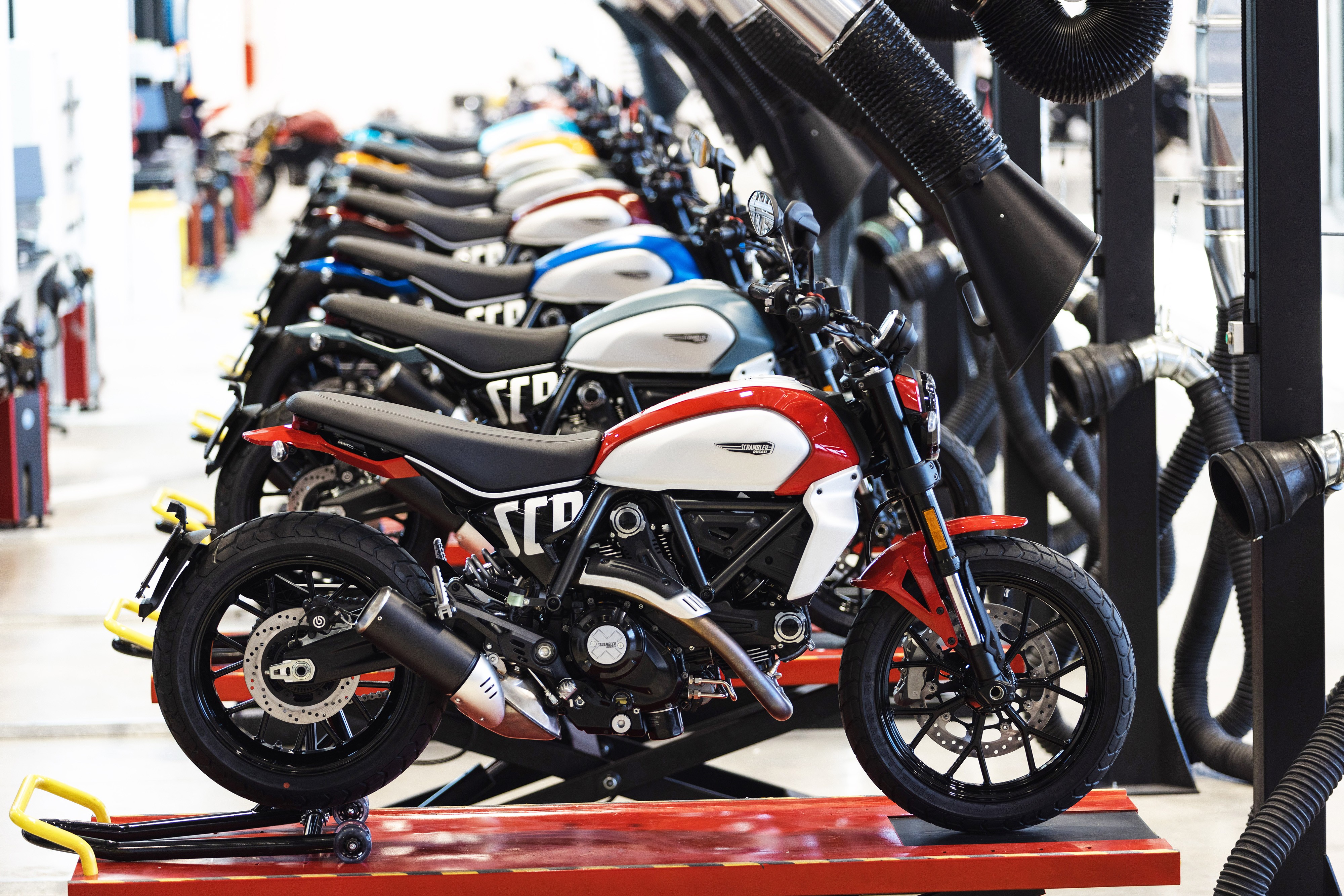 Ducati Scrambler 800: moto de entrada da marca italiana custa R$ 72.990; compensa o investimento?