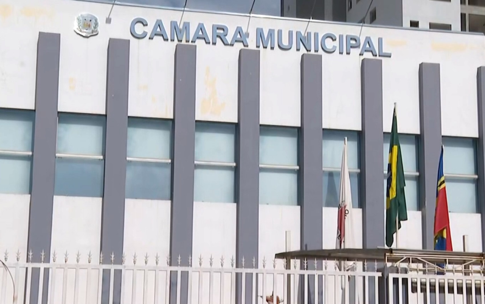 Remanejamento de R$ 239 mil da saúde para Festa do Peão gera polêmica em Nova Resende, MG