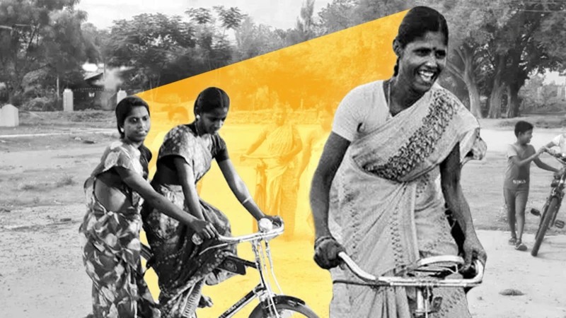 Como a bicicleta ajudou mulheres indianas a ler, escrever e ter uma vida melhor