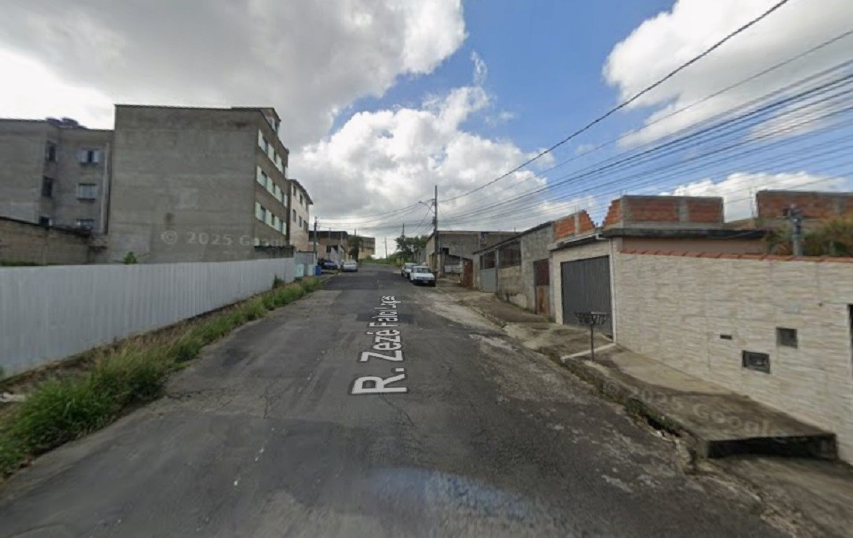 Idoso de 70 anos morre após acidente com maquita em Juiz de Fora