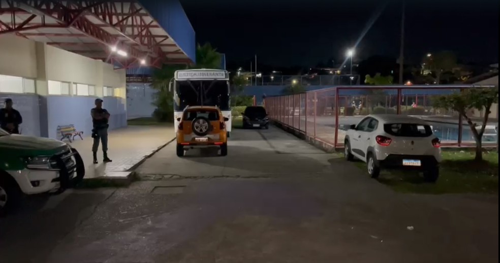 Homem é morto a tiros durante jogo de futebol em centro de convivência em Manaus — Foto: Reprodução