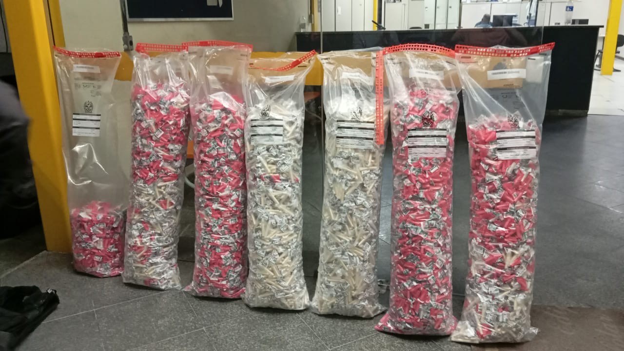 Motorista é preso levando 34 quilos de cocaína no Rio