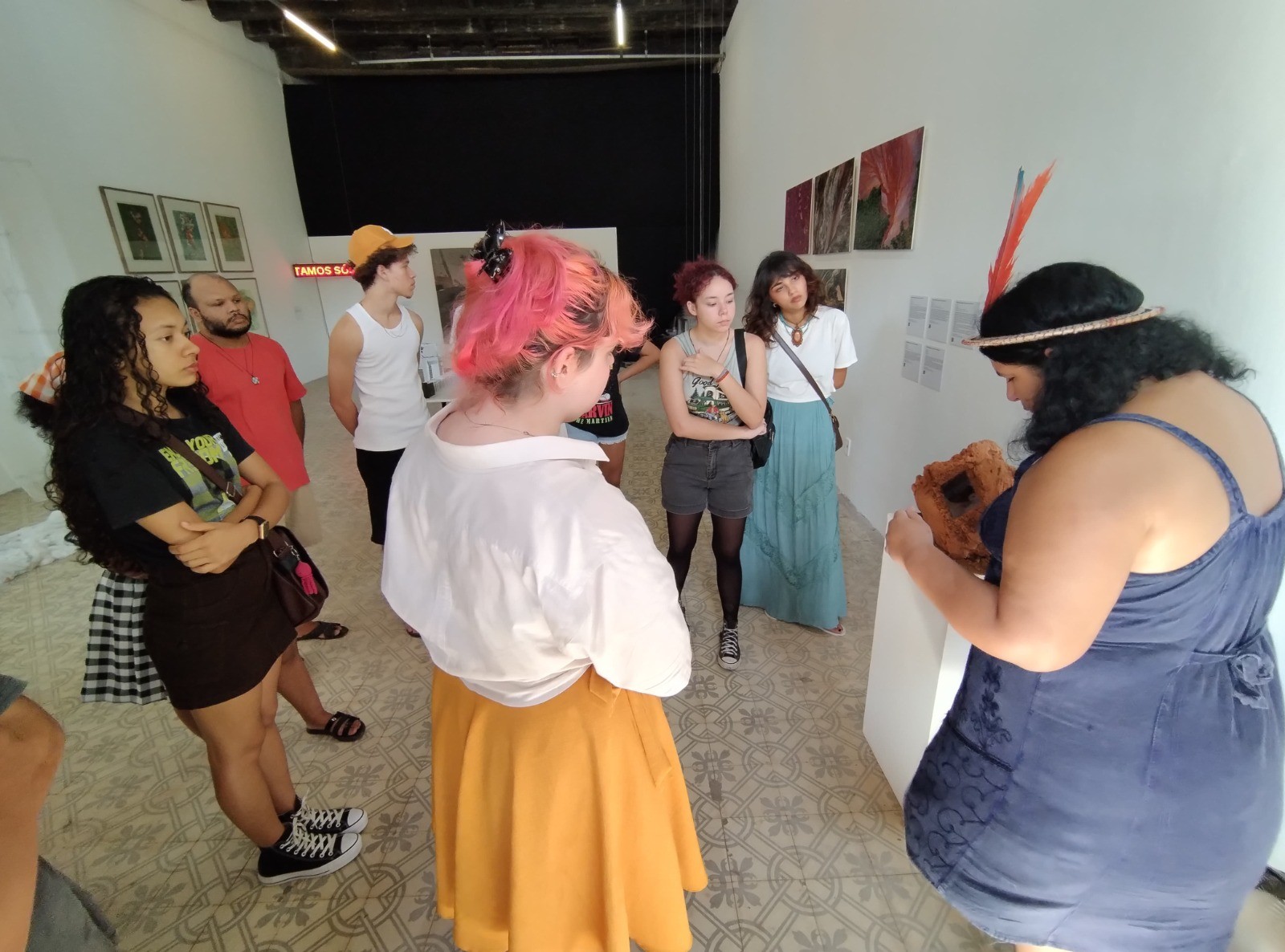 Mostra coletiva reúne obras de artistas mulheres na Fotoativa