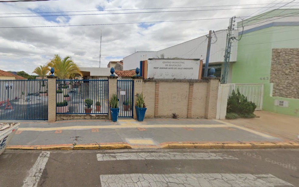 CME Professora Janimar Alves do Valle Andriotti em Novo Horizonte (SP) — Foto: Reprodução / google street view
