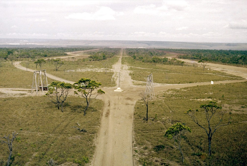 Praça do Cruzeiro – fevereiro de 1955 — Foto: Arquivo Público-DF/Divulgação