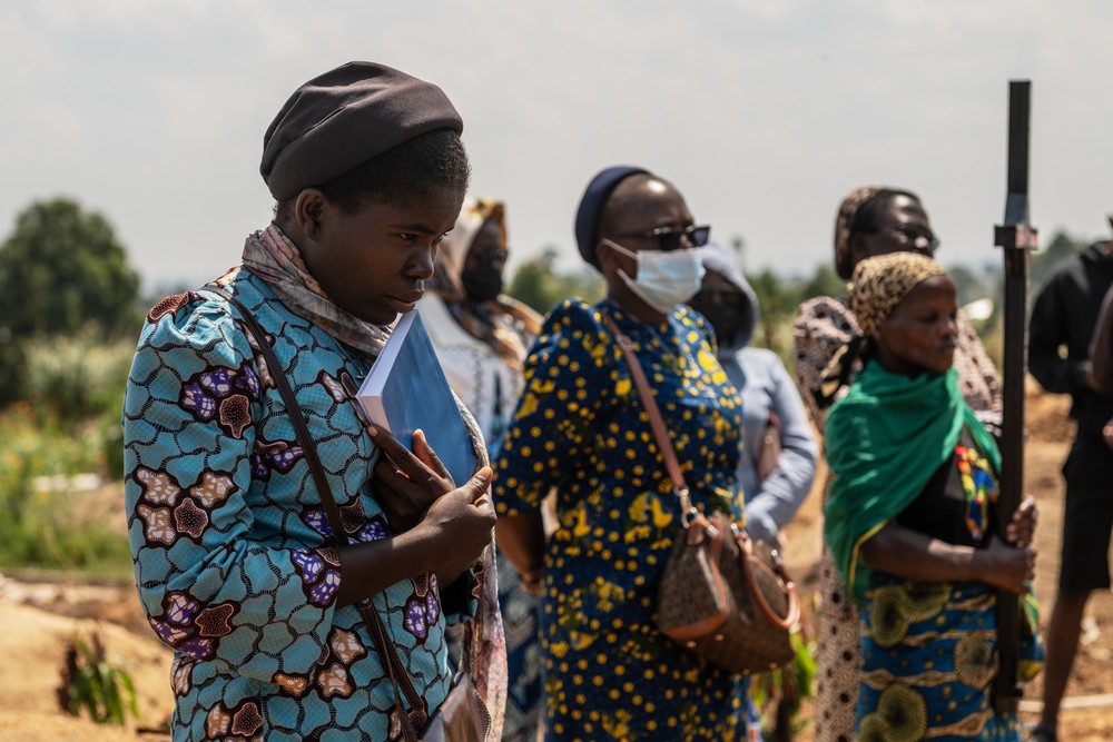 República Democrática do Congo registra 933 casos de ebola causados por variante sem vacina