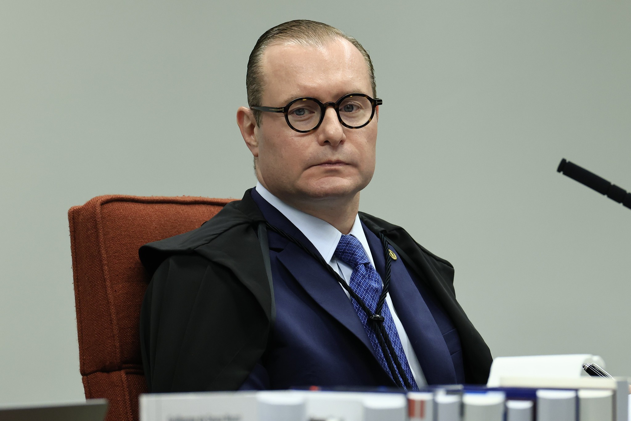 Denúncia do golpe: Zanin vota para tornar réus Bolsonaro e mais sete | Política