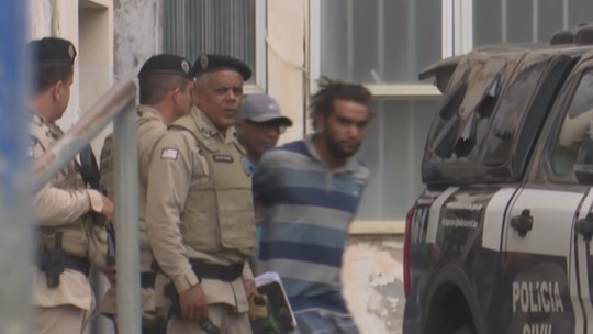 Homem confessa participação no assassinato de três mulheres em praia na Bahia