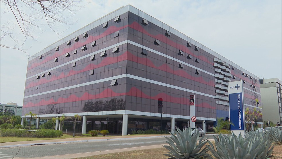 Secretaria de Saúde do DF muda sede para prédio alugado por R$ 750 mil por  mês | Distrito Federal | G1