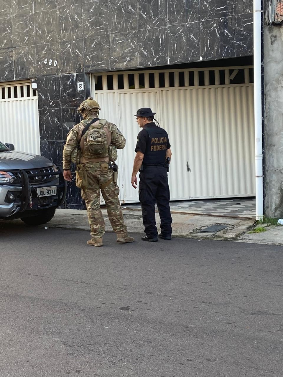 Membros do Comando Vermelho são alvo de operação no Amazonas; quatro pessoas são presas