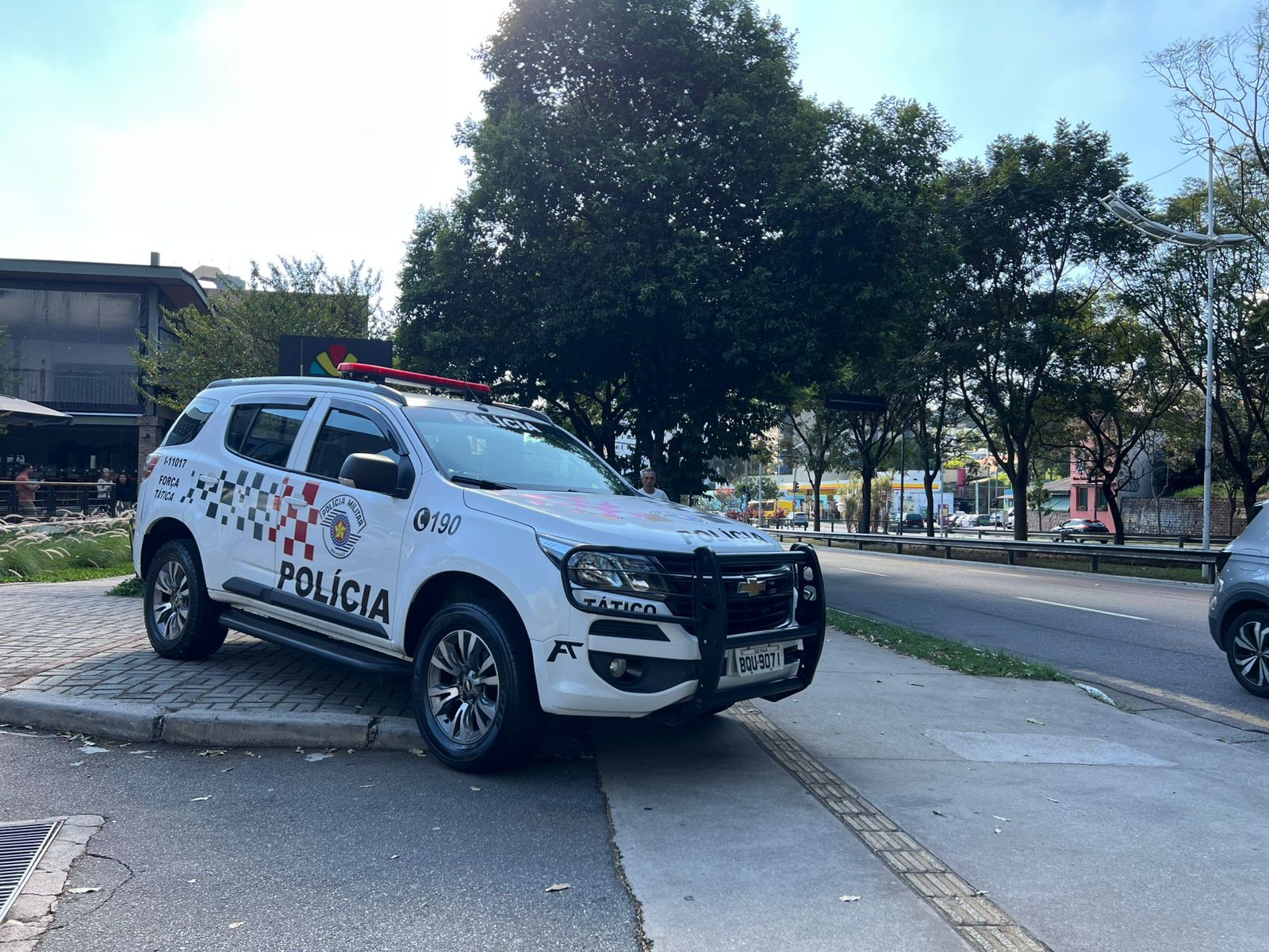 Mulher é morta a facadas em complexo comercial de Jundiaí 